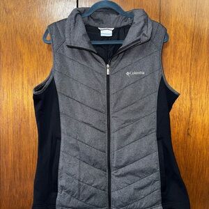 Columbia Gray and Black Vest